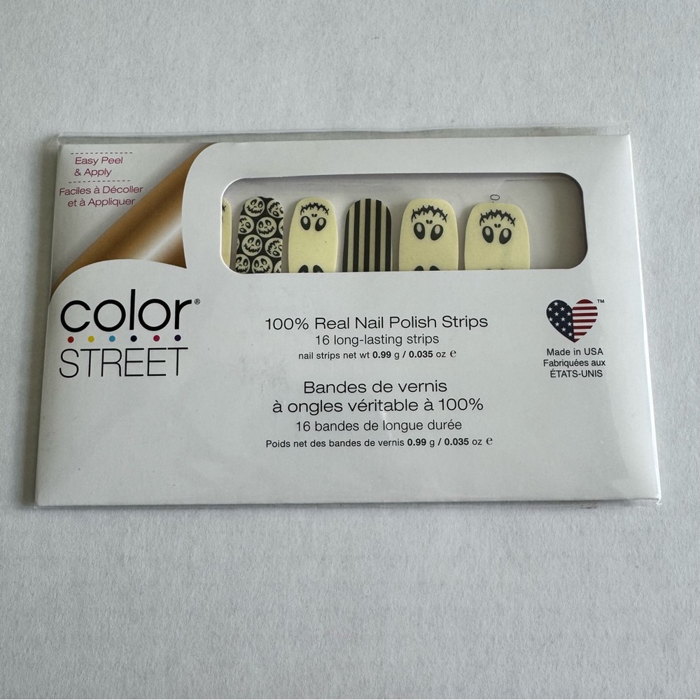 *Retired* Color Street: Boo Crew | Halloween Glow in the Dark Stripes Skull - Picture 3 of 12